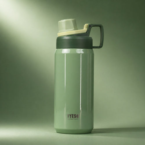 TYESO Premium Insulated Stainless Steel Water Bottle 750ml