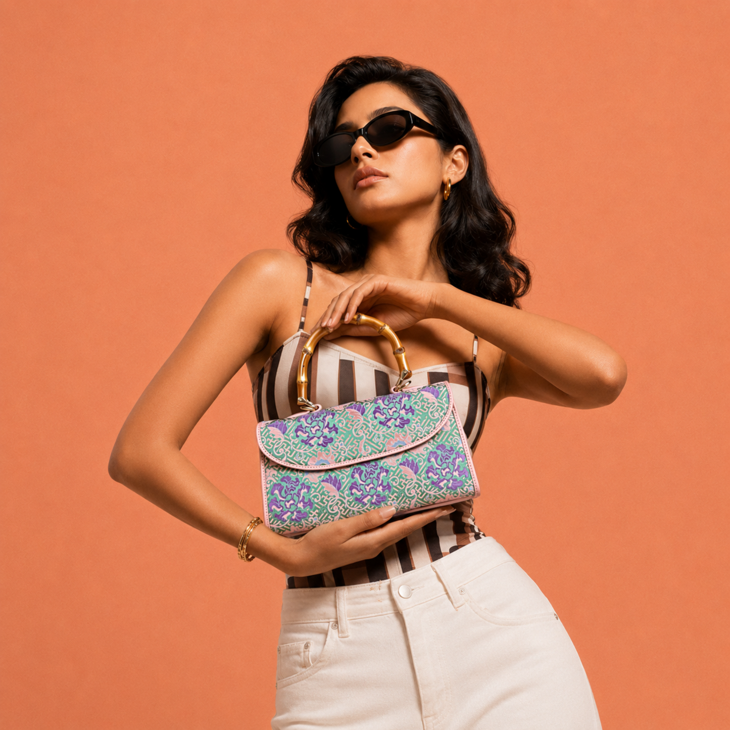 Hangzhou Silk Handbag with Wooden Handle