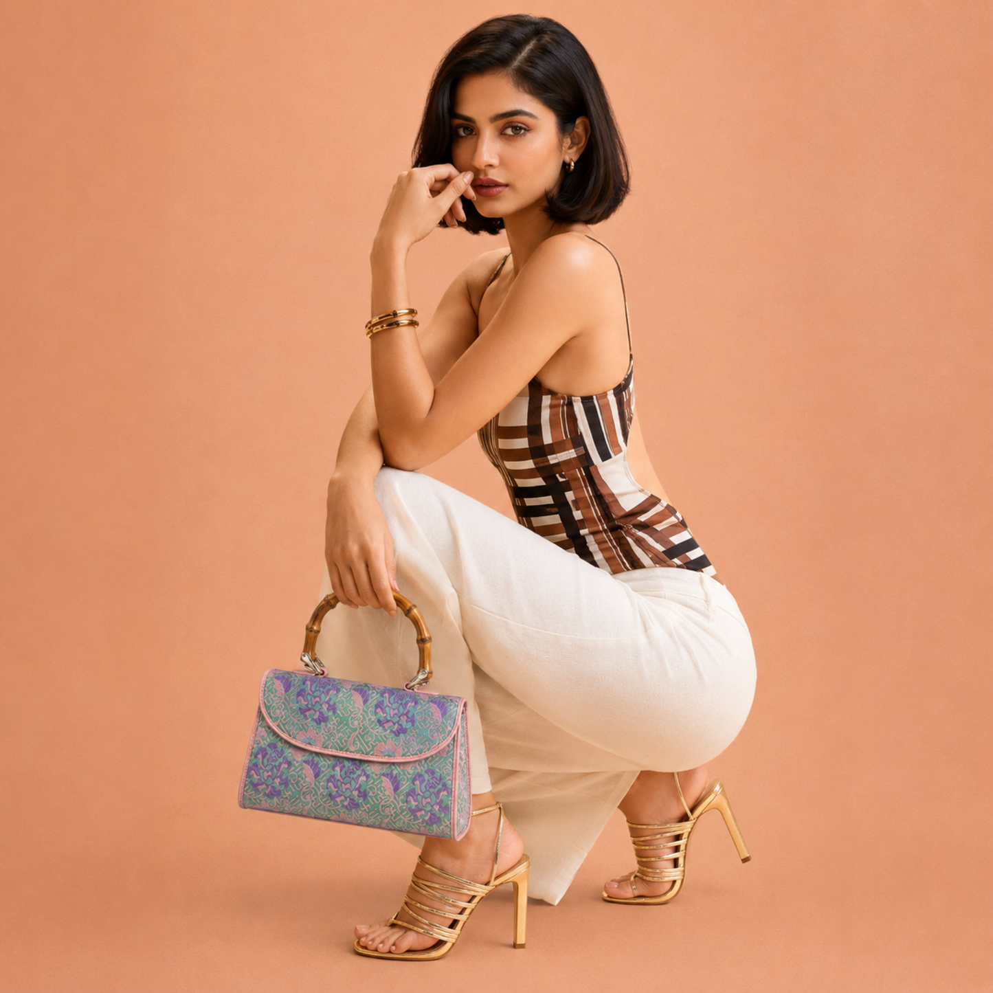 Hangzhou Silk Handbag with Wooden Handle