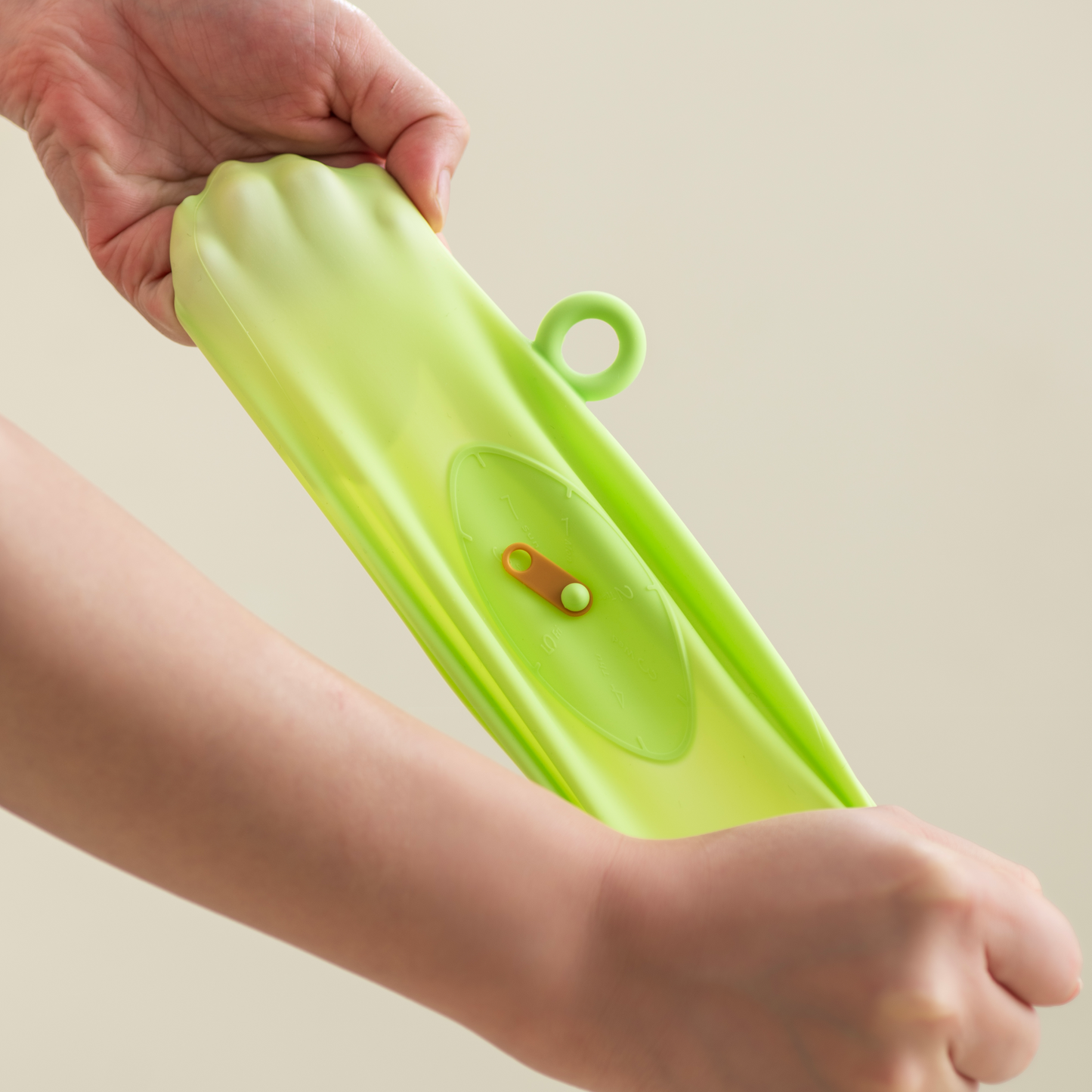Food Grade Silicone Stretch Lids — Set of 2 | Reusable Leak-Proof Food Covers