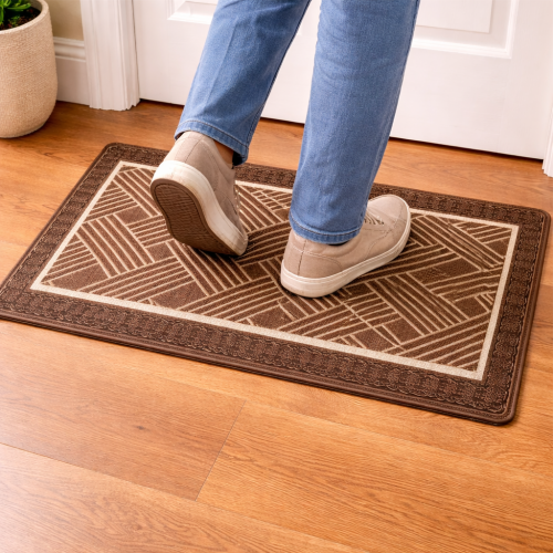 Soft Ferret Fleece Entryway Doormat with Modern Woven Pattern