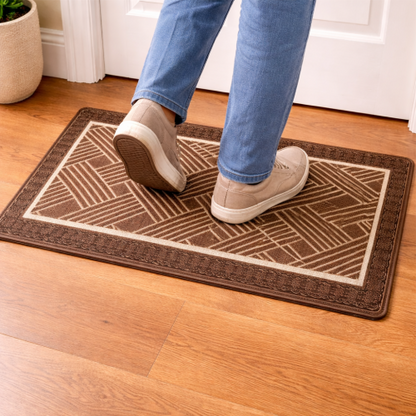 Soft Ferret Fleece Entryway Doormat with Modern Woven Pattern