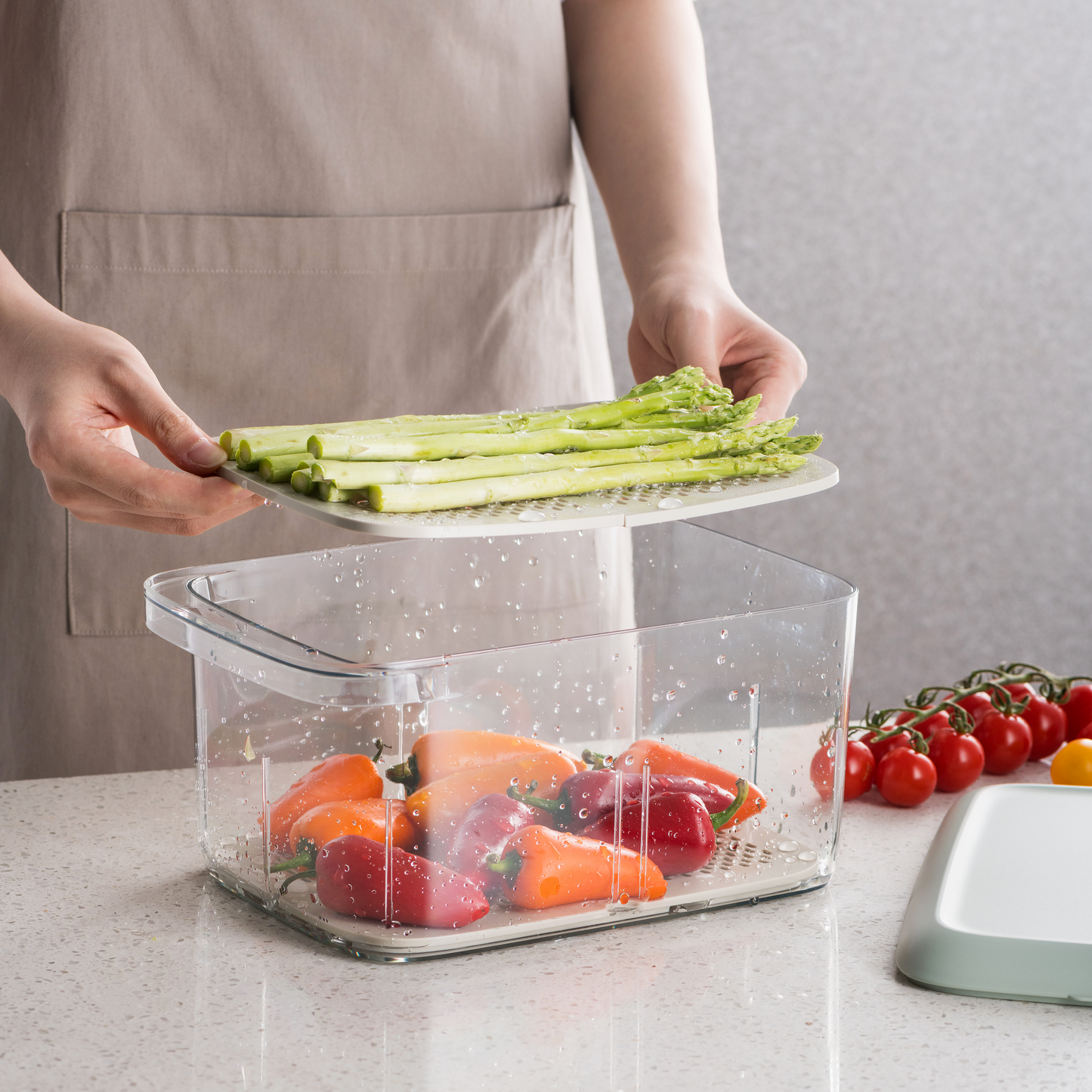 7.5 Ltr Fridge Organizer Bin with Removable Dual-Layer Drain Tray | Airtight Lid