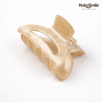 Geometric Hair Claw Clip – Glossy Anti-Slip Hair Accessory for Women