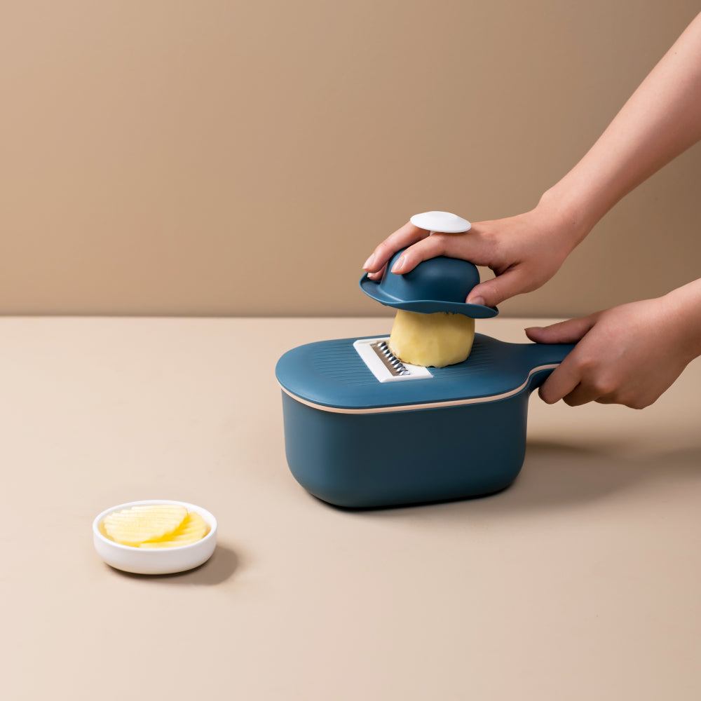4-in-1 Multi Slicer with Container with Stainless Blades