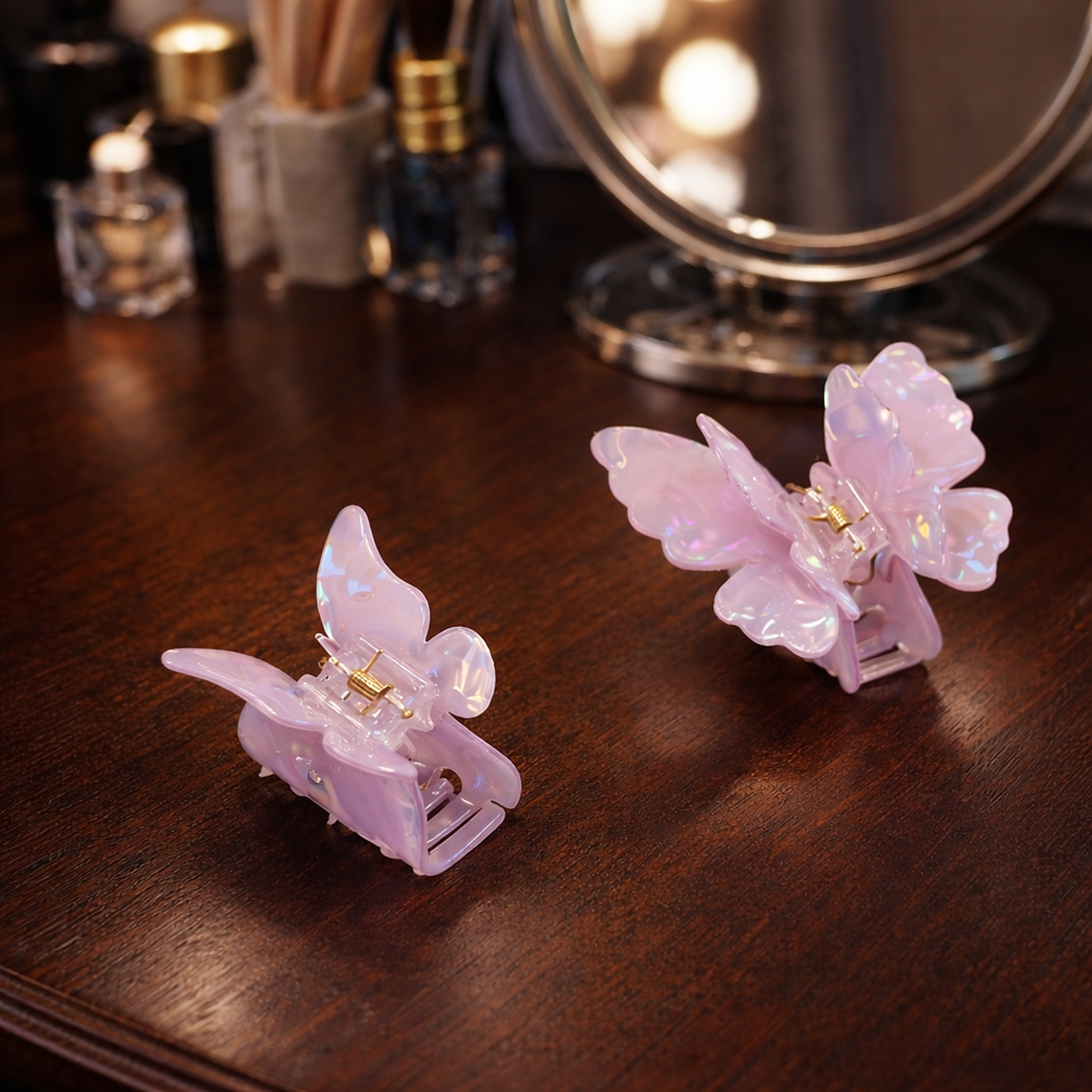 Elegant Butterfly Hair Claw Clip – Anti-Slip Strong Hold Hair Accessory for Women