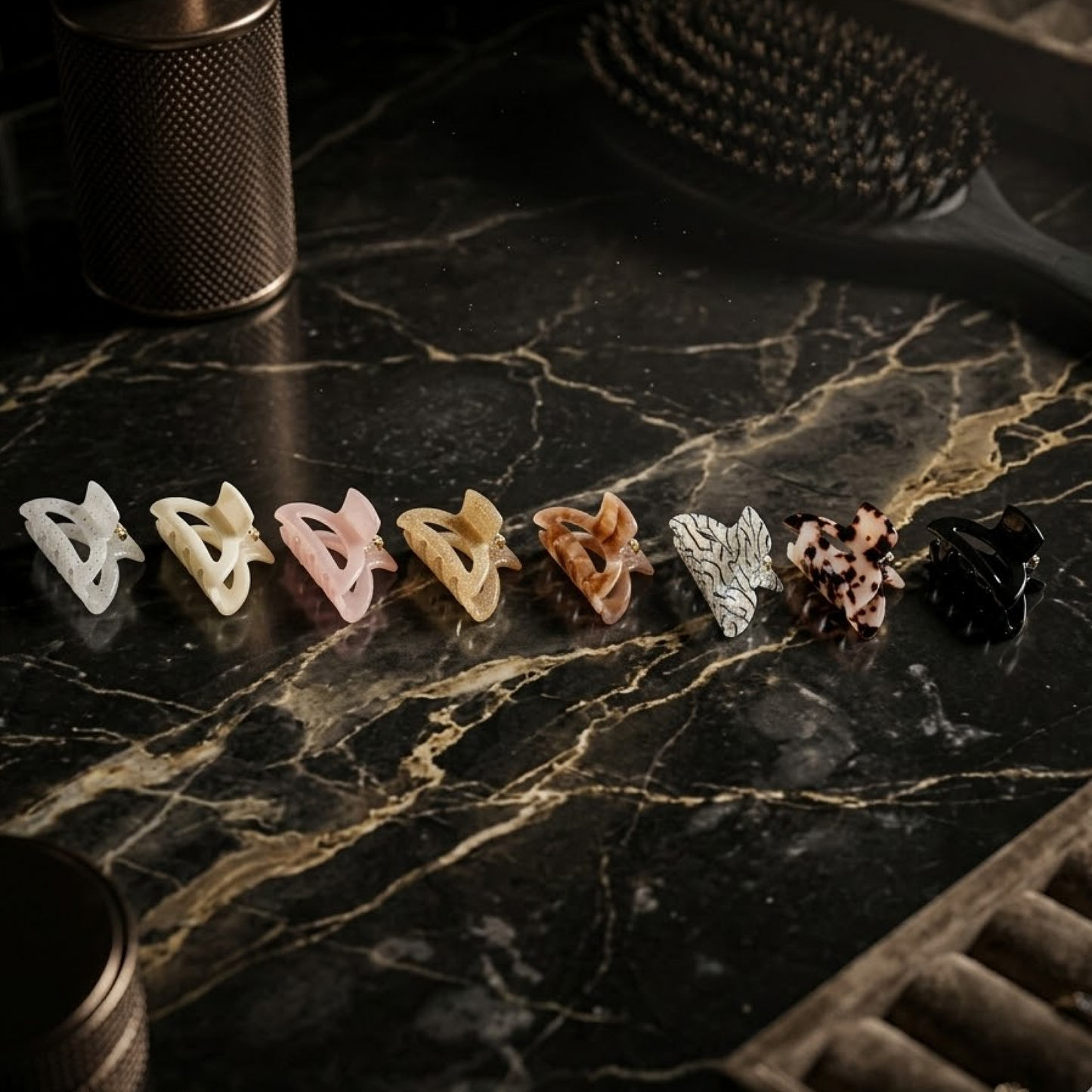 Geometric Hair Claw Clip – Glossy Anti-Slip Hair Accessory for Women