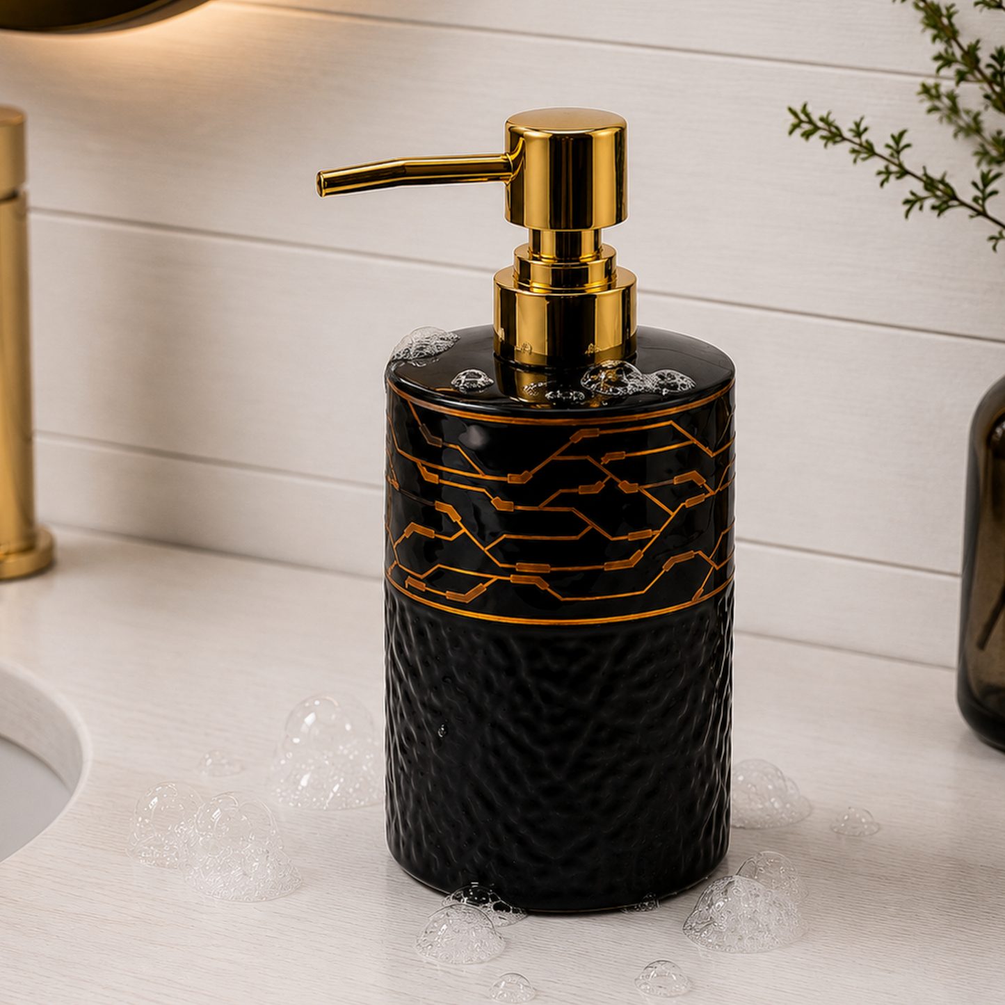 Textured Black & Gold Bathroom Accessories Set for Elegant Spaces (4Pcs)