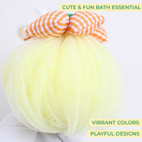 Checkered Flower Bath Sponge – Soft Exfoliating Luxurious Loofah with Rich Foam