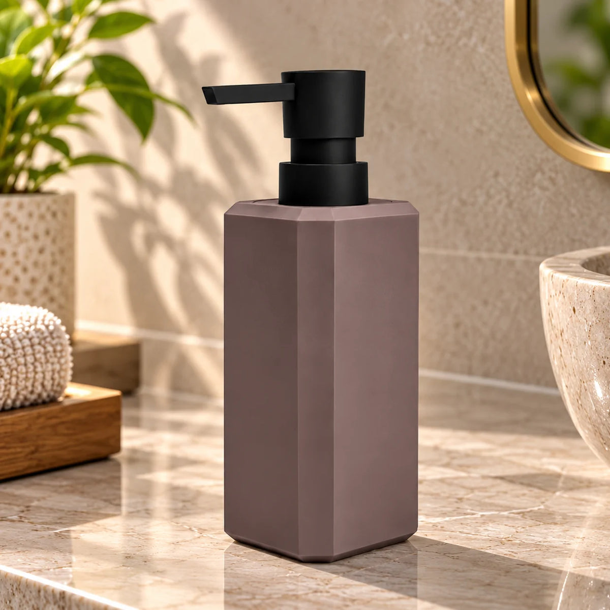 Unbreakable Elegant Liquid Soap Dispenser Bottle 250ml